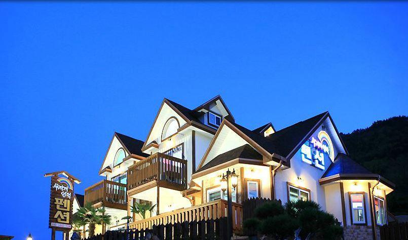 Rainbow Hill Pension ナムヘ エクステリア 写真